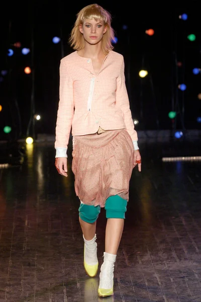 Look 37